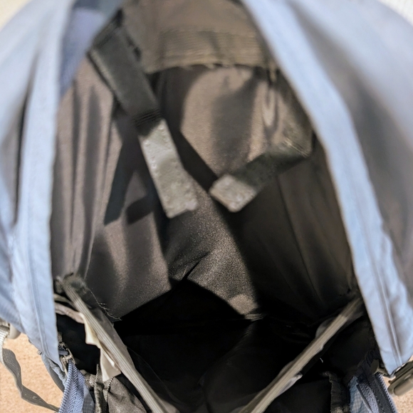 POWDER BLUE Eddie Bauer Highpoint 30L Backpack - Picture 16 of 16